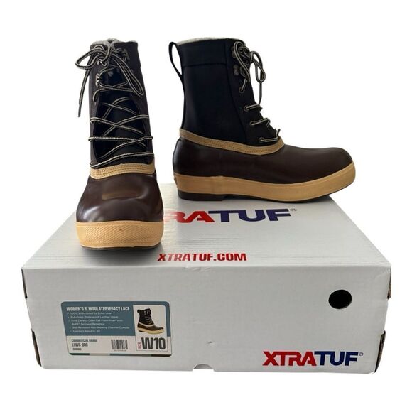 Shoes - Xtratuf Women’s 8” Insulated Legacy Waterproof Boot Commercial Grade Size 10